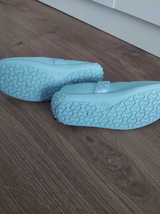 Пантофки за момиче