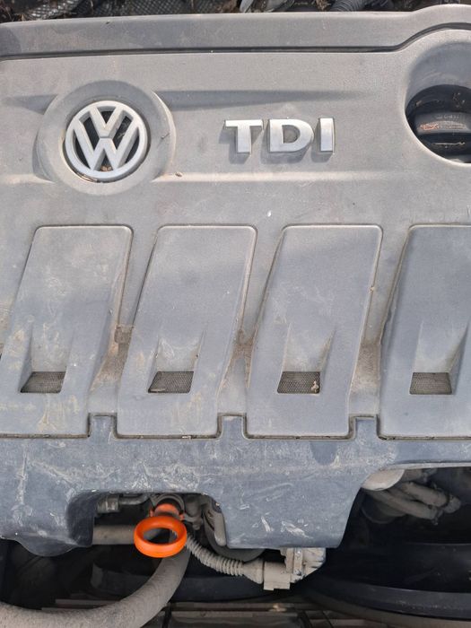 Volkswagen Passat 2012 година 2.0 TDI  140 к.с автоматик DSG