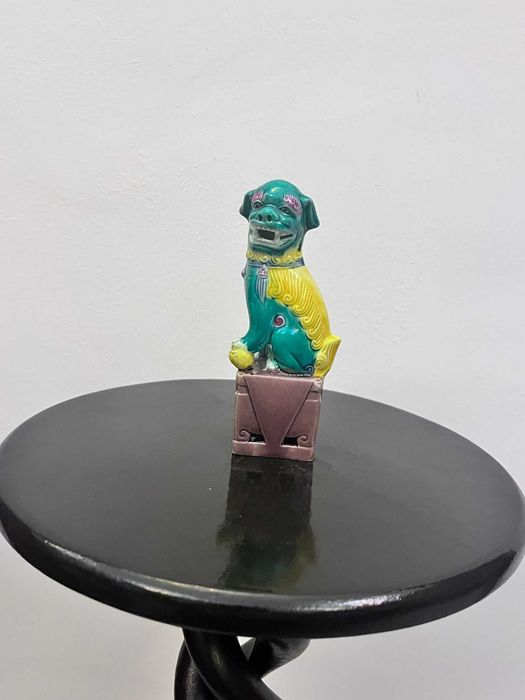 Bibelou figurina statueta portelan vechi CAINE FOO bibelouri marcat