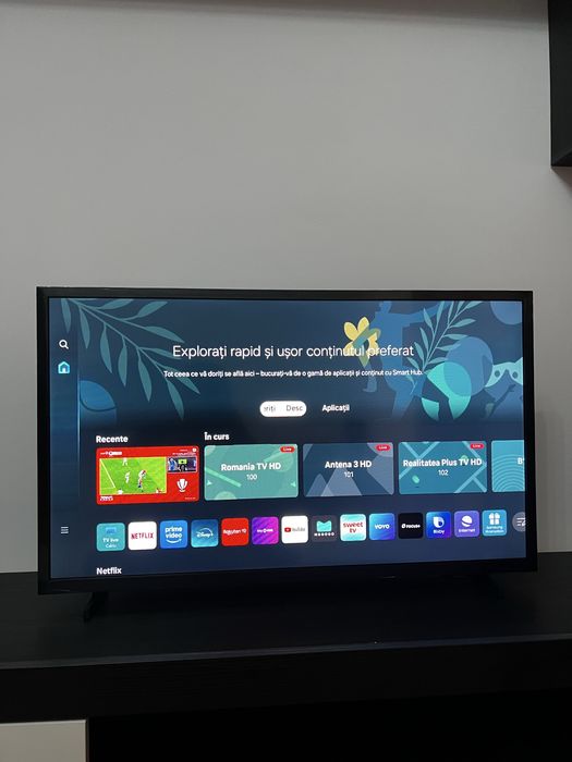 Televizor Samsung SMART TV HD 81 cm