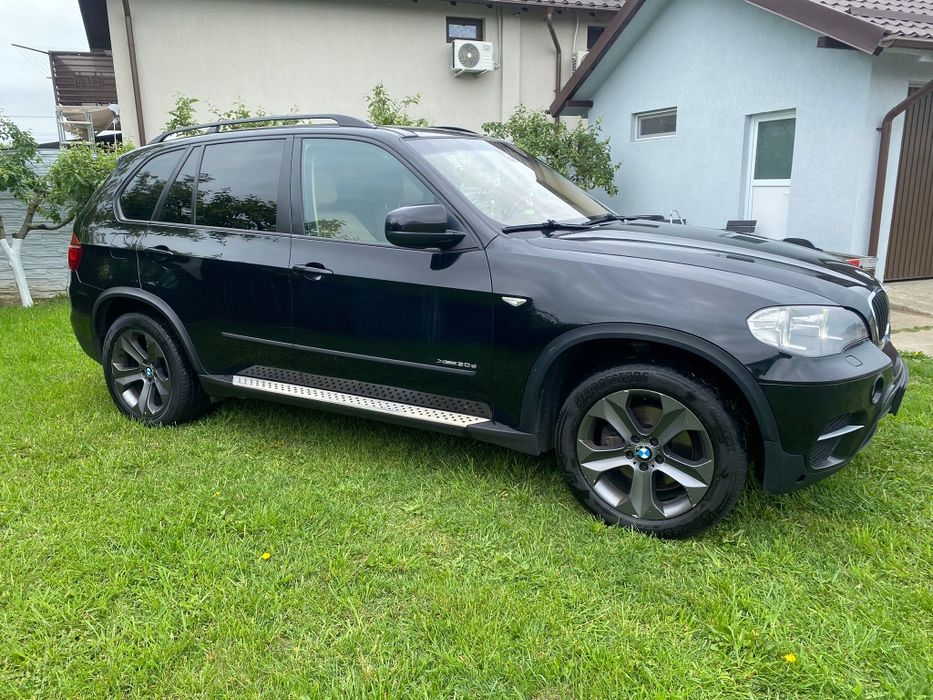 Vând BMW X5 xDrive 3.0 D