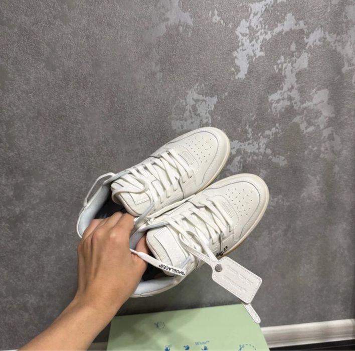 Off White Out Of Office