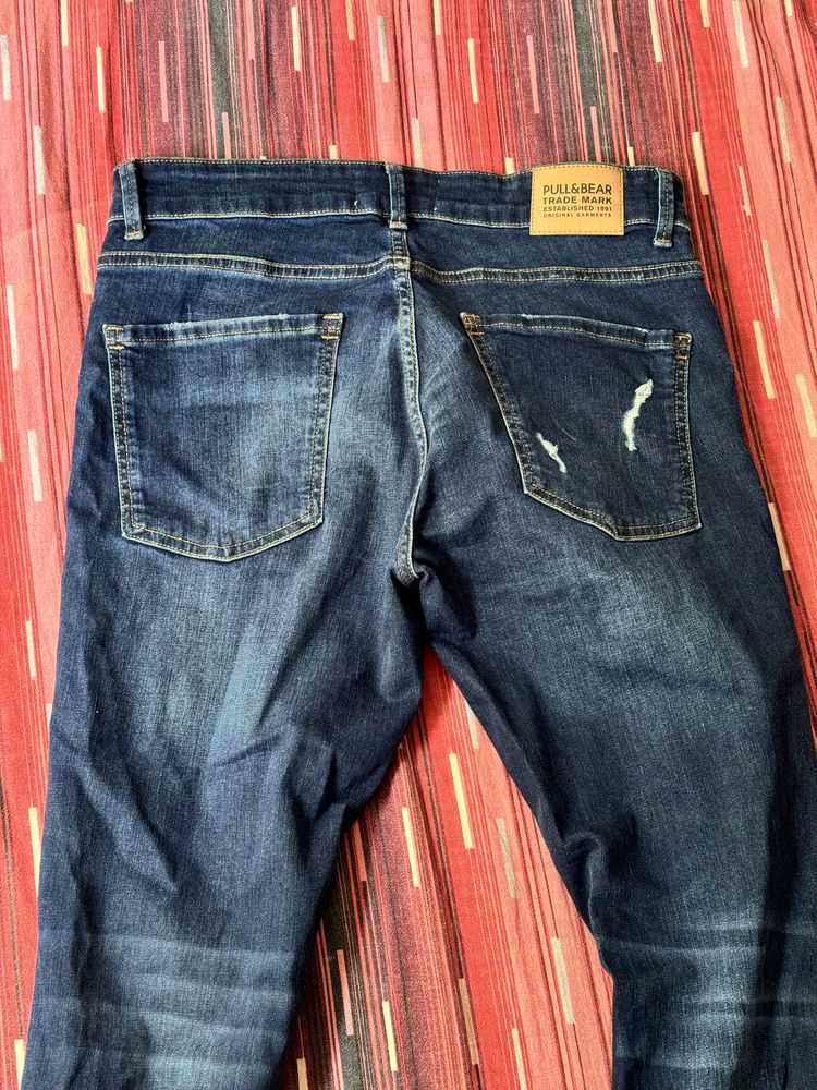 Blugi Pull&Bear EUR42 Skinny bleumarin/albastri made in Turkey