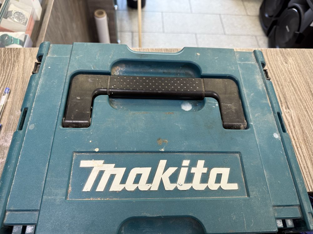 Зеге Makita 4351FCTJ