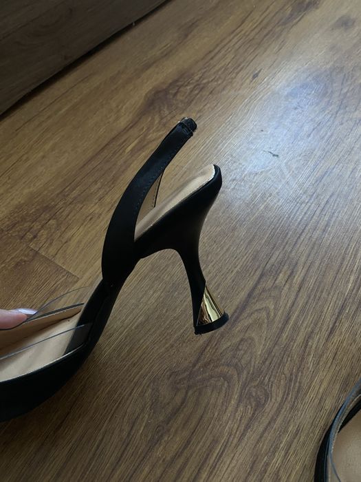 дамски черни токчета