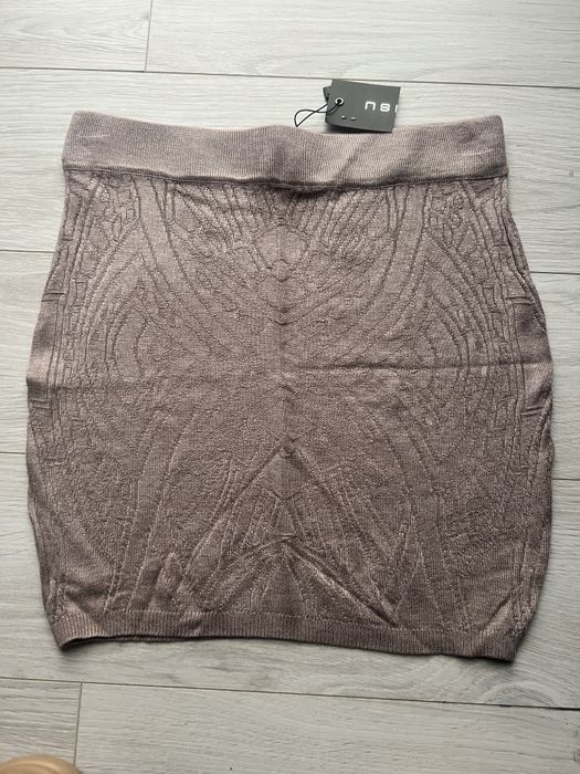 Fusta scurta tricot AMISU marimea 36, noua