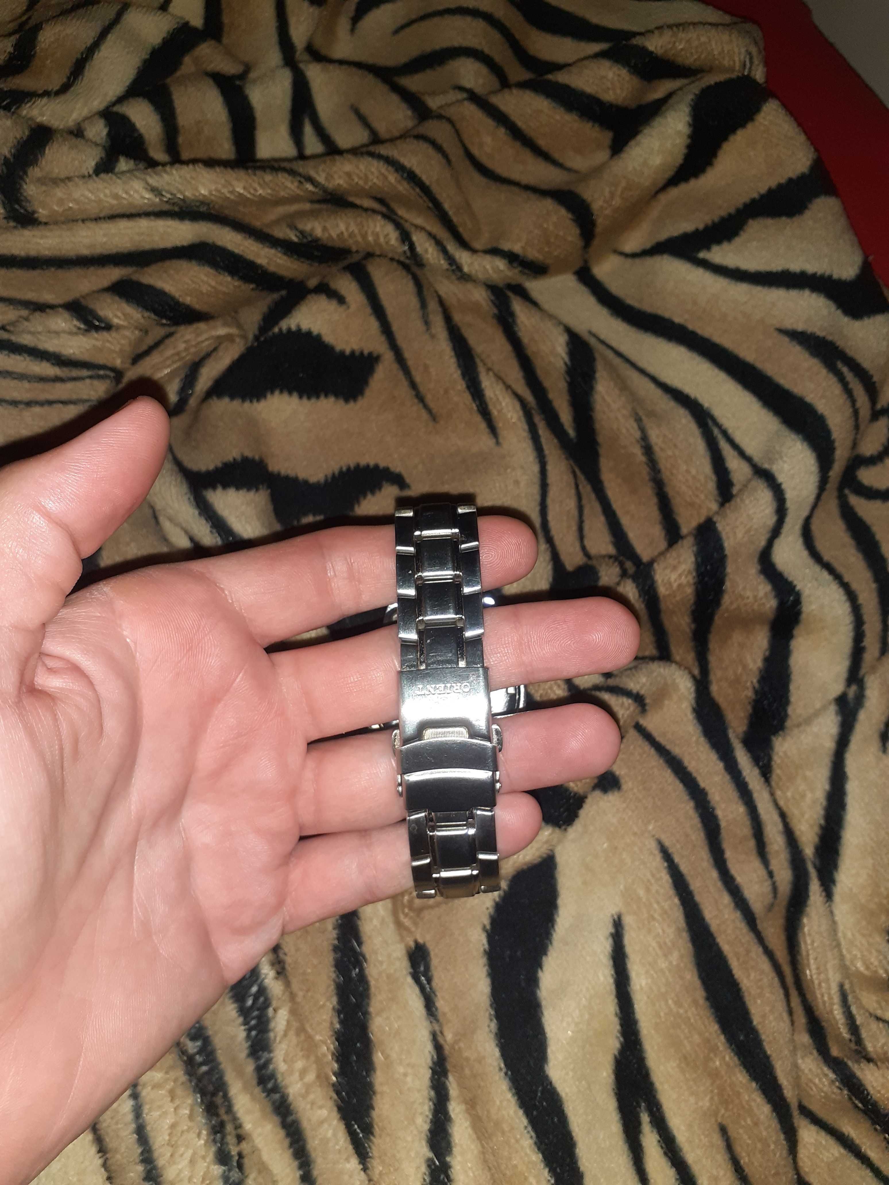 Orient  Alarm Chronograph