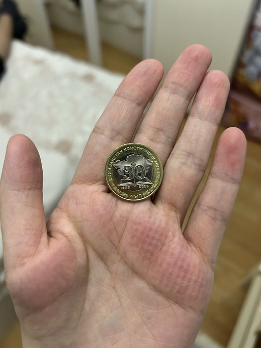 Продам 100 тенге