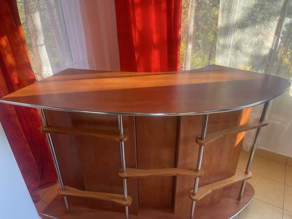 Masa birou, receptie