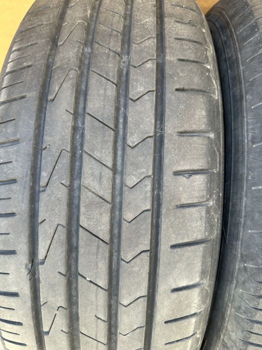 Vand 4 anvelope  pt. SUV 215x65x17 de vara Hankook pret 200 lei/ buc