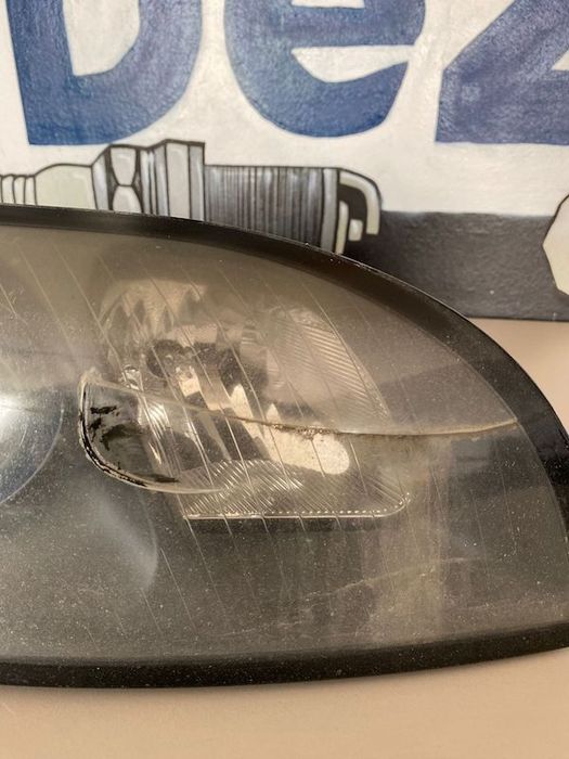 Far Xenon Dreapta Volvo C70 31283226