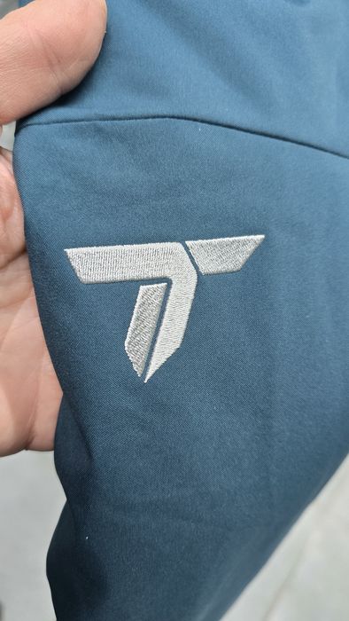 Columbia Titanium нов ски панталон М-L размер