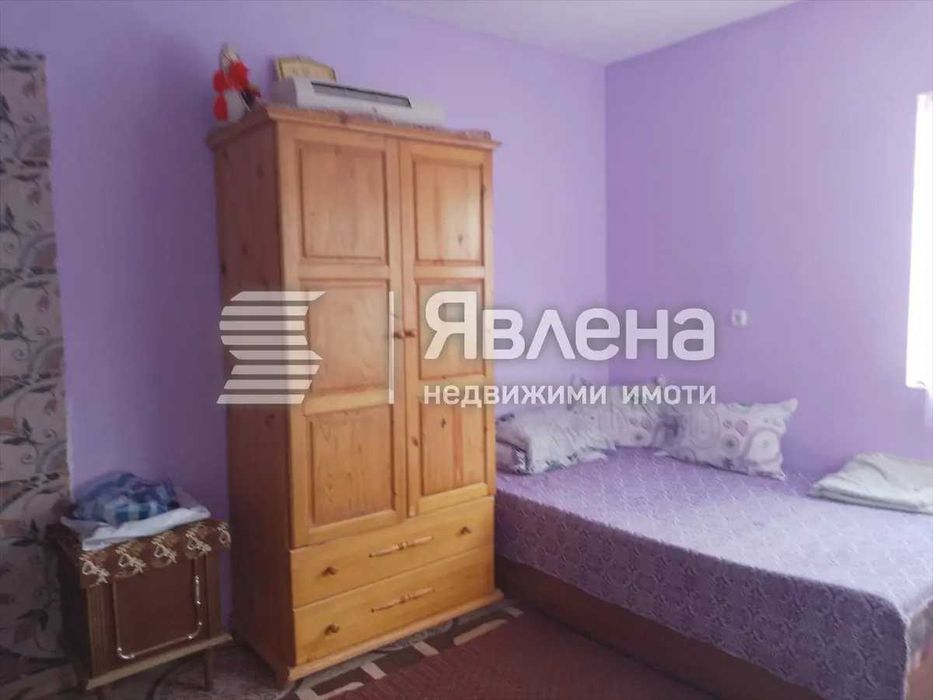 Продава къща с.Винарско/Бургас