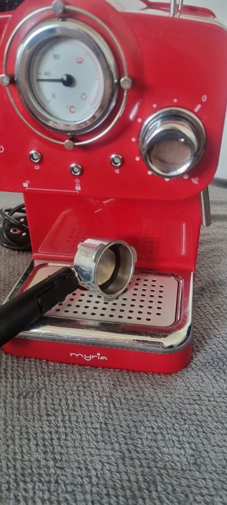 Espresor Myria- aparat cafea- funcționează perfect
