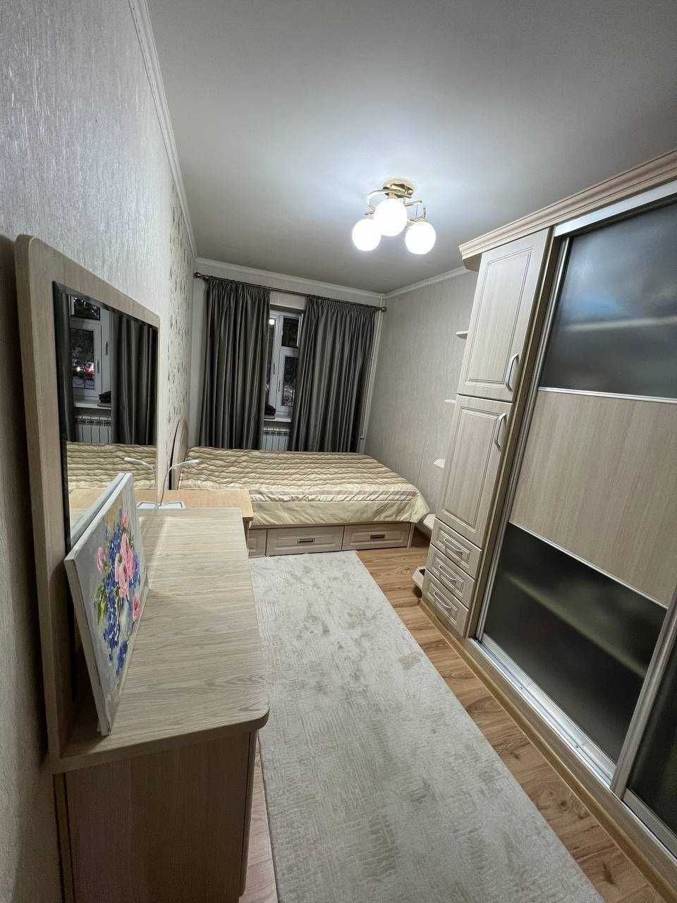 Чиланзар - 1 кв-л 3/2/4 метро ХАМЗА