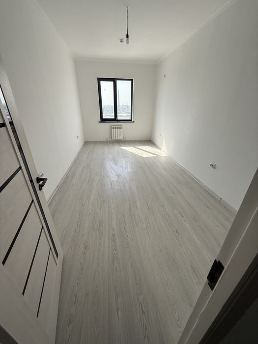 Срочна квартира сотилади сергели бобир махалла