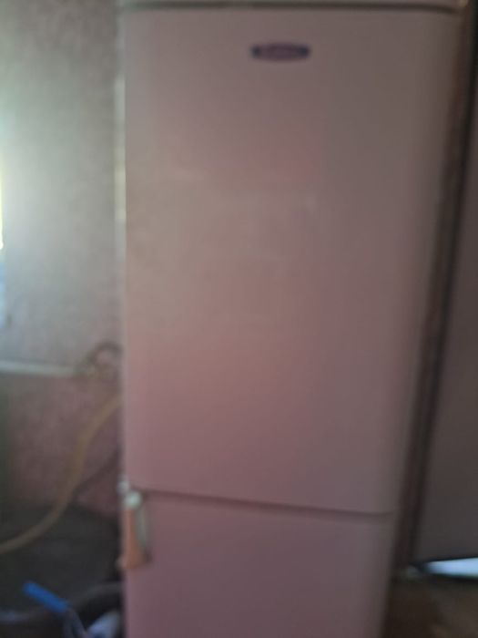 холодильникпен,морозилка сатылады