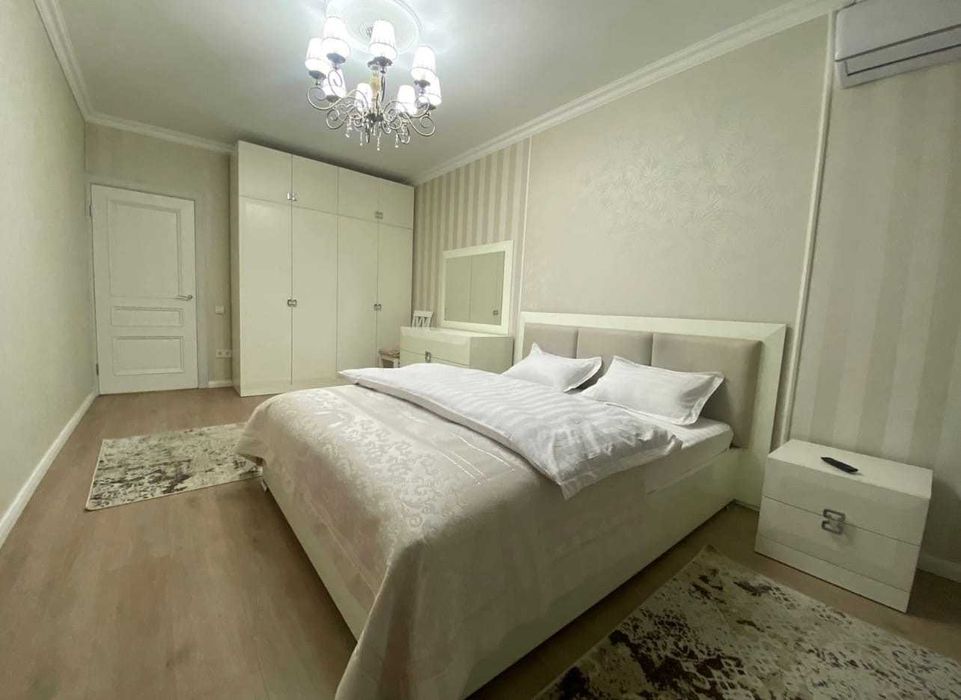 Уютная квартира посуточно в центре на Абая в ЖК Гаухартас.