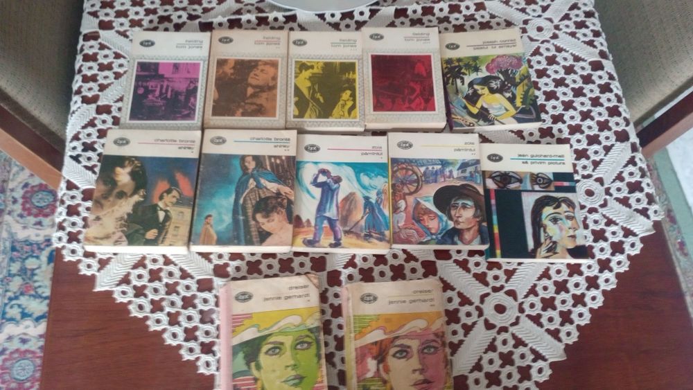 Cărți vechi bpt peste 125 volume