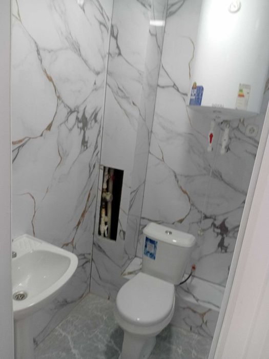 eski kritiy bozor tarafda 2 xona kvartira ijaraga beriladi