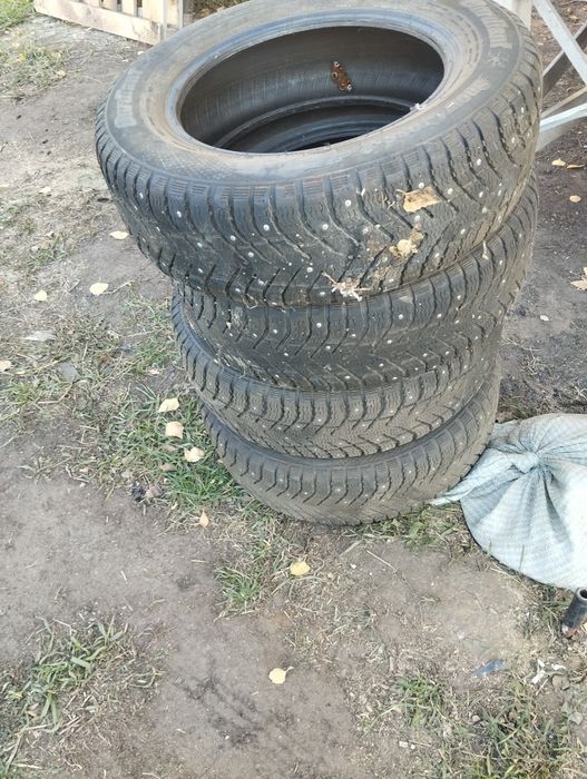 Продам шины зимние