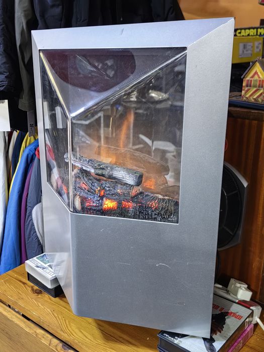 Електрическа печка тип камина