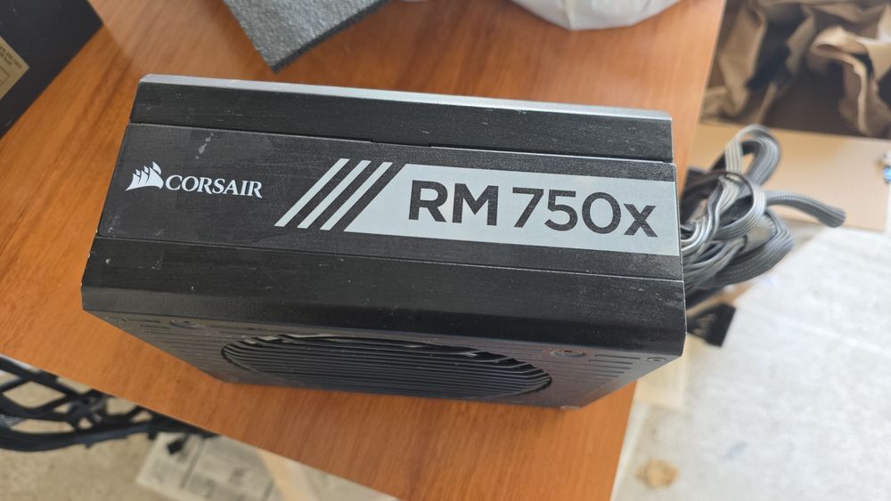 Захранване Corsair RM 750W