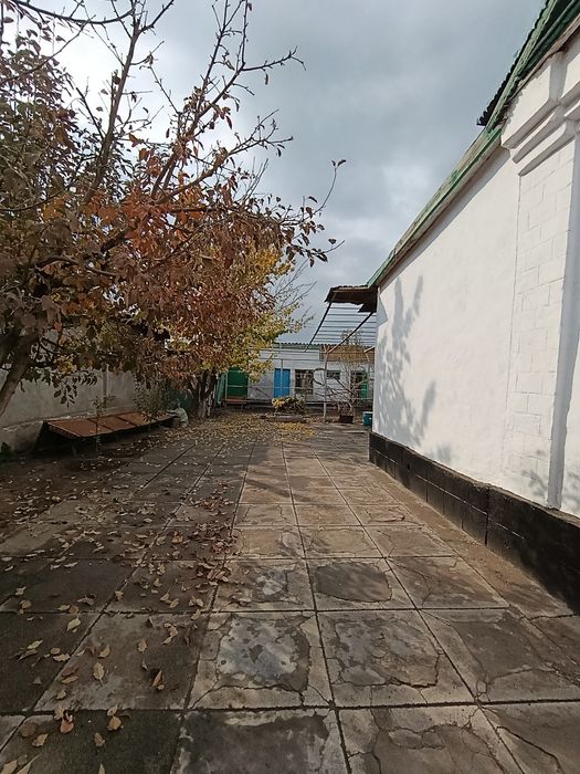 Дом 5-комн р-н Аккозиева