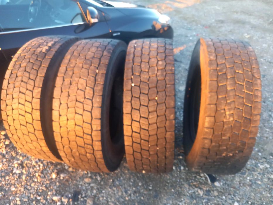 Set 4 anvelope Michelin 315 70 22.5