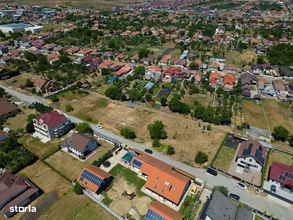 Loc de casă în Sânleani 803 mp