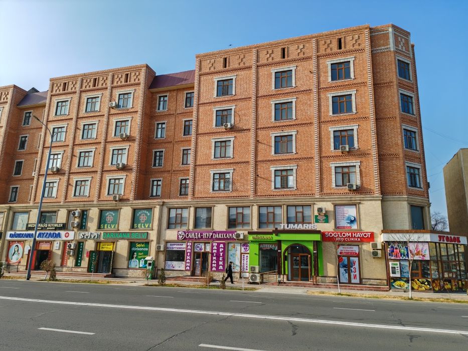 Продоется Магазин на против рес больницы