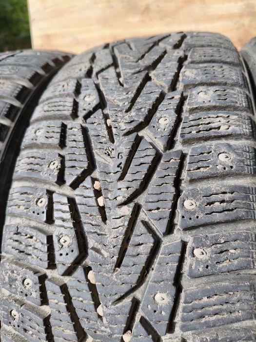 205 55 R16 Nokian Зима