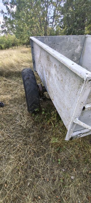 Ремарке за трактор