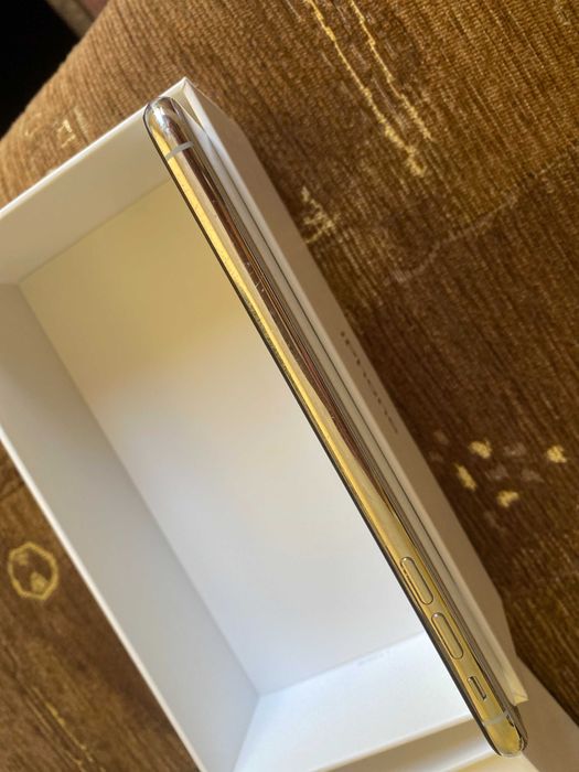 Apple iPhone XS Max - 64GB - Silver