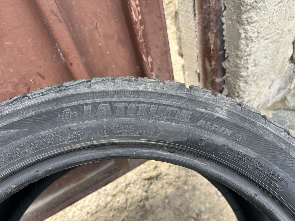 Гуми Michelin 295/40 R20 зимни и летни (цената е за двата комплекта)