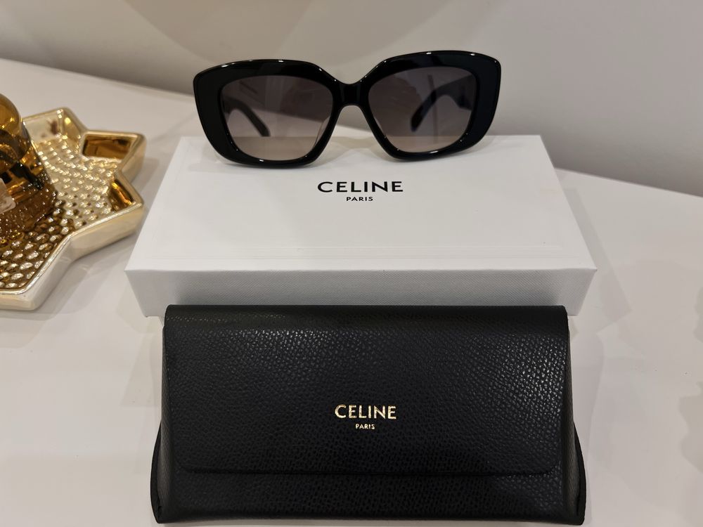 Продавам очила Celine