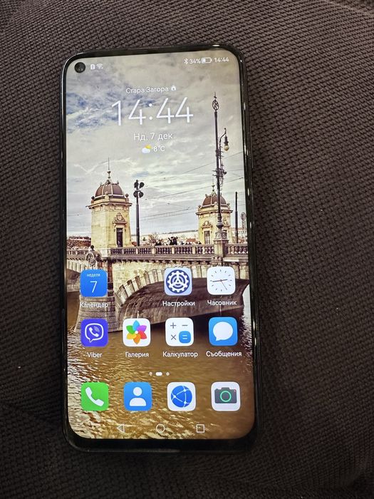 Телефон Huawei P40 litе