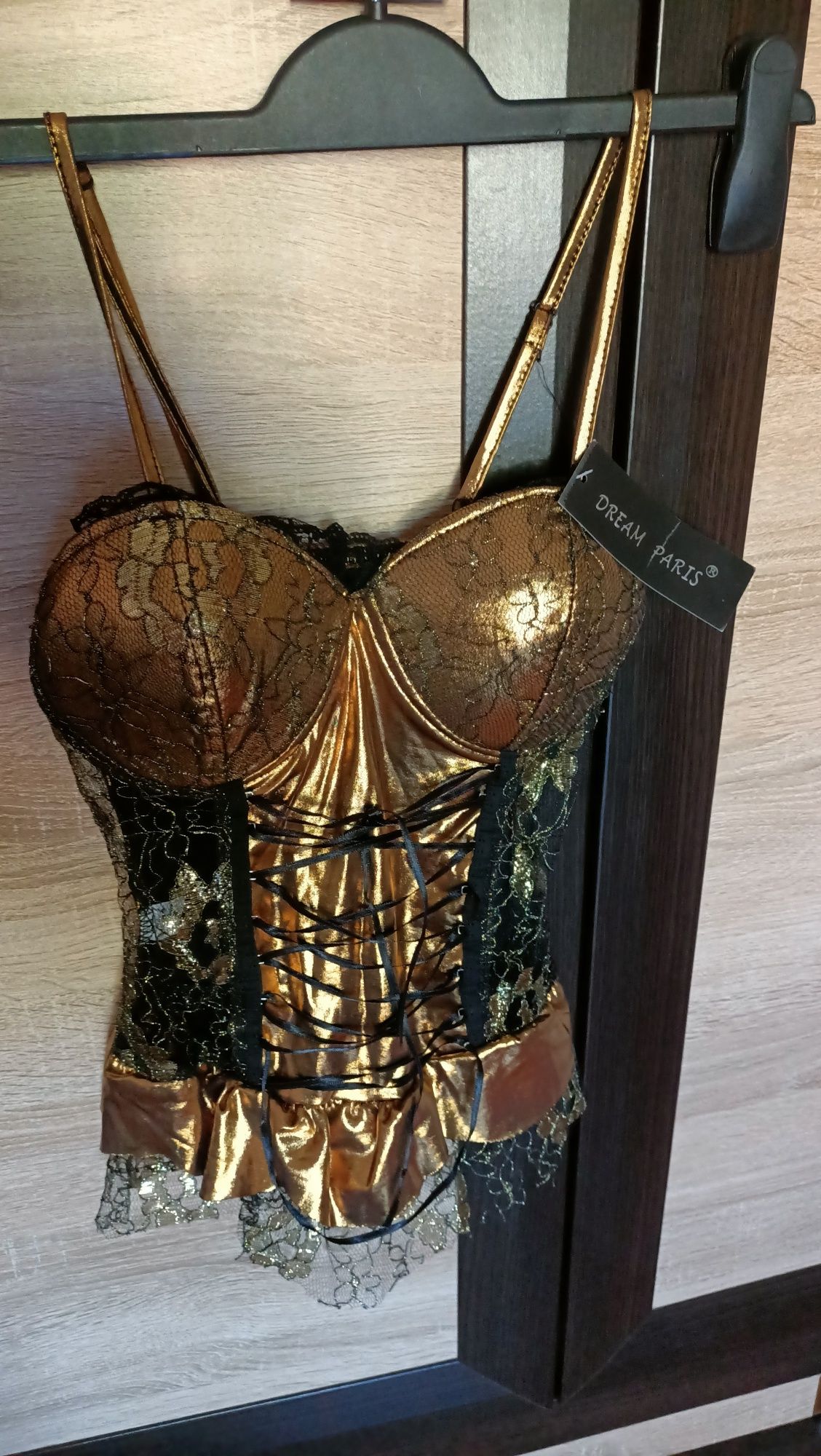 Lot 3 corsete superbe