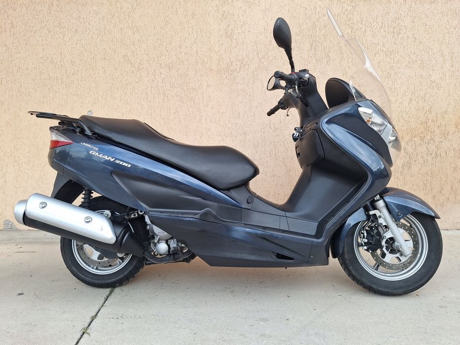 Scuter Suzuki Burgman 200