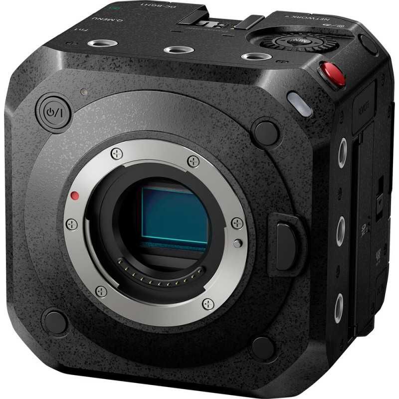 Кинокамера Panasonic Lumix DC-BGH1