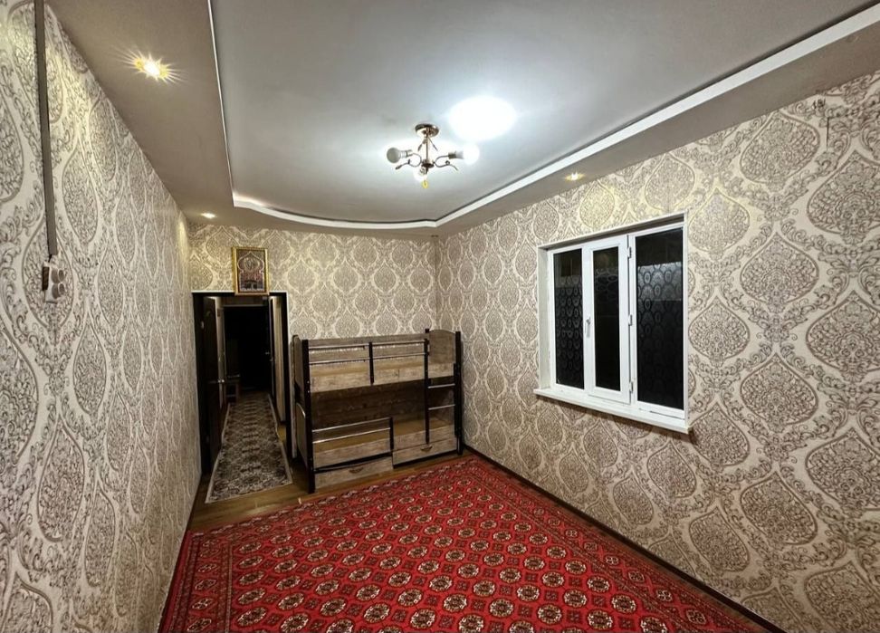 Продаётся квартира М-Улугбекском