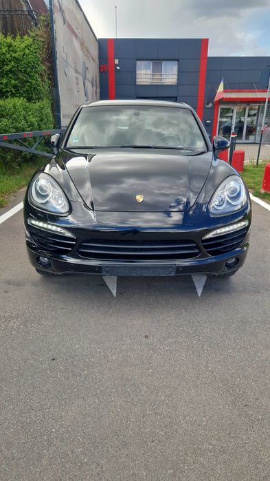 Porsche Cayenne 2011 3.0d 239cp 4x4 automat pret 16490eu neg