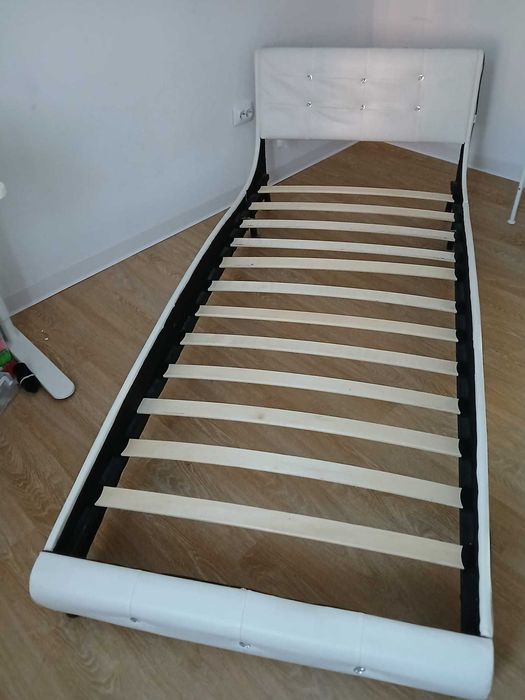 Vand pat tapitat piele ecologica