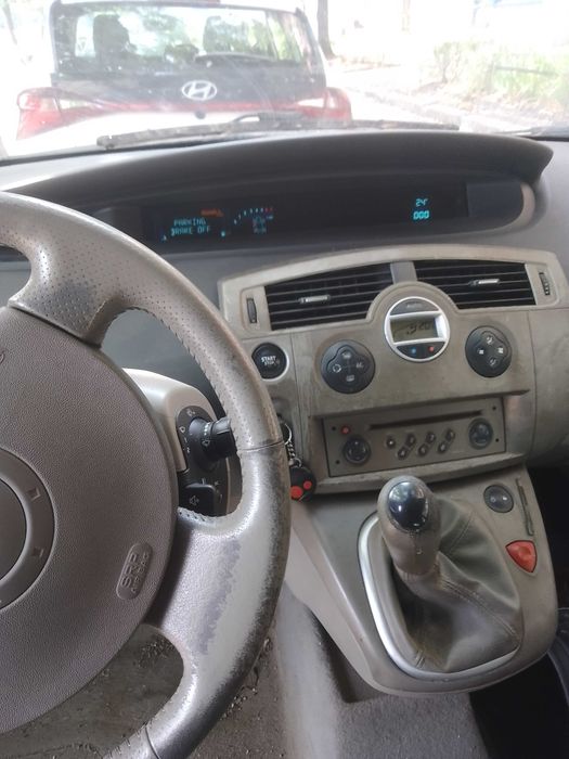 Рено Сценик 1.6 16v