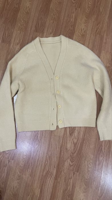 Продам одежду б/у