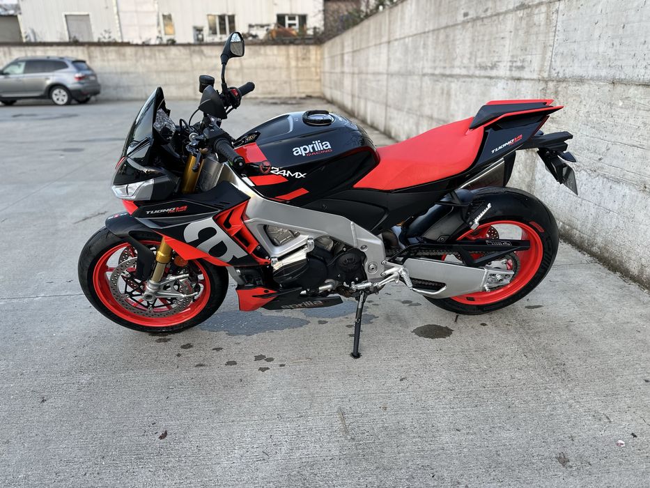 Aprilia Tuono V4 1100 Factory