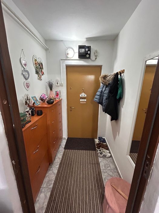 Apartament de închiriat 2 camere podu ros