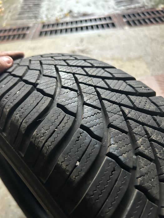 Anvelope de iarna  Bridgestone 195 65 15