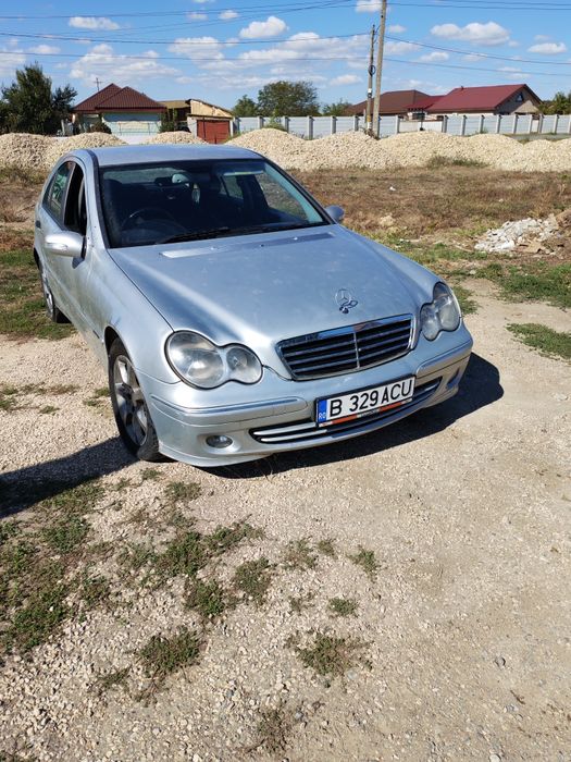 Mercedes Benz C220