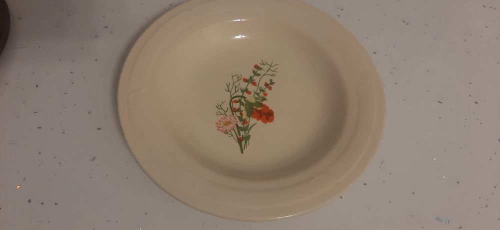 Farfurii,model floral